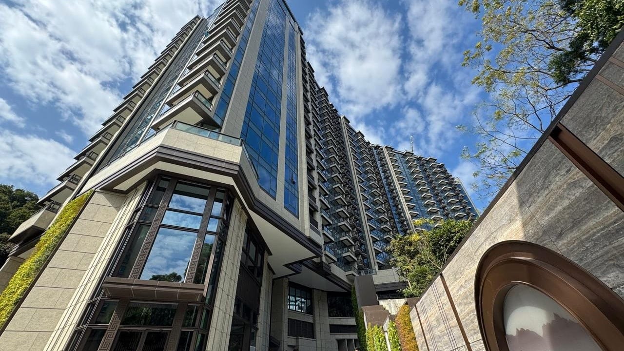 Beacon Peak 龍坪筆架山建筑与周边环境
