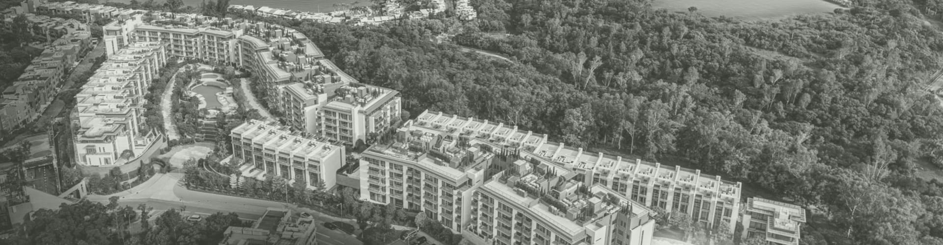 Villa Lucca 林海山城建筑群与周边山景
