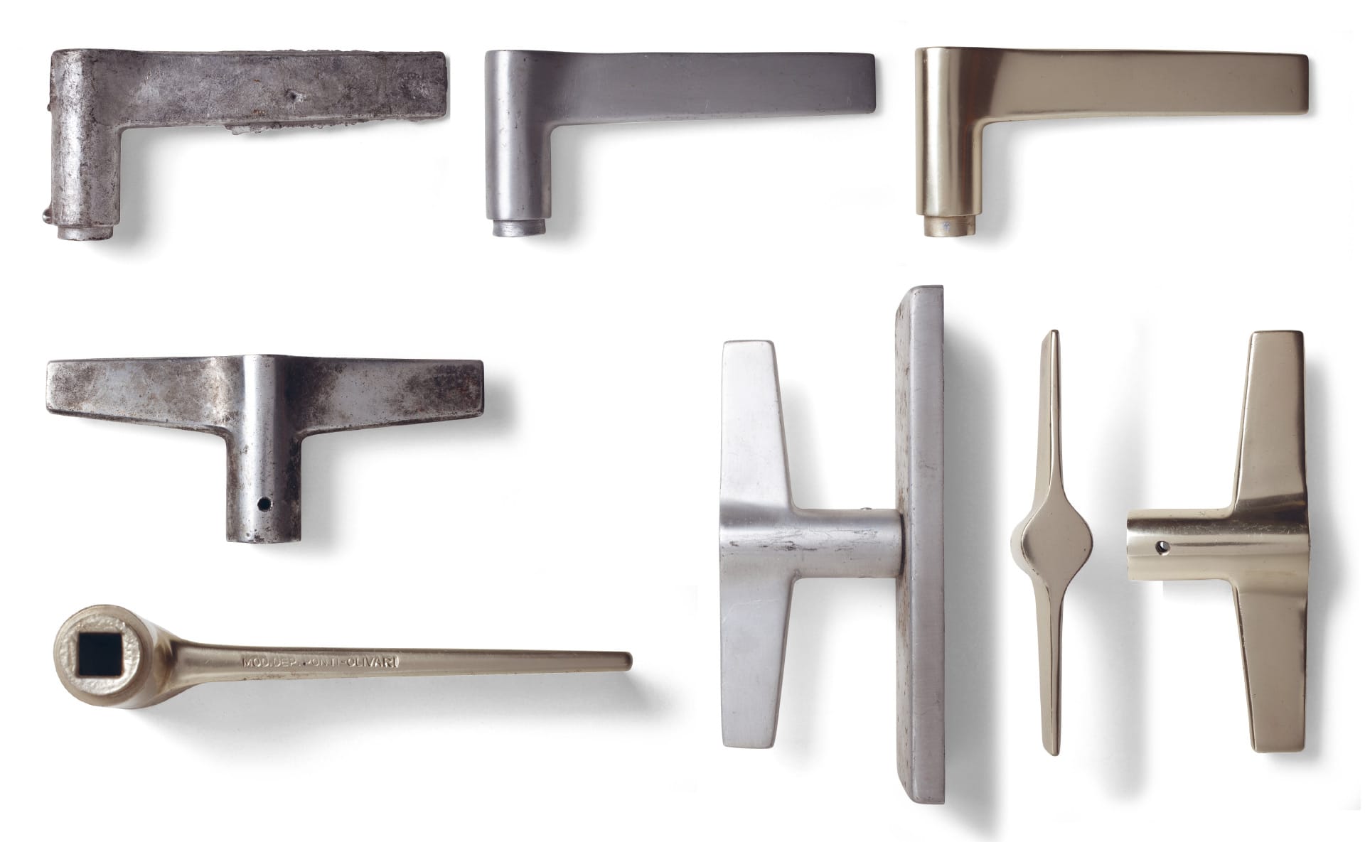 Lama handle components