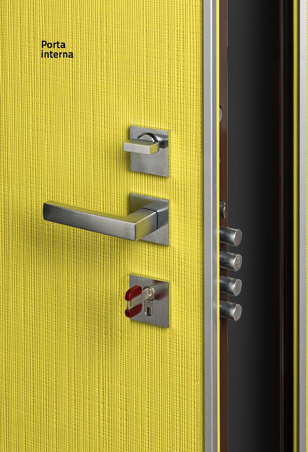 Round LOW components on the internal side of an armored door