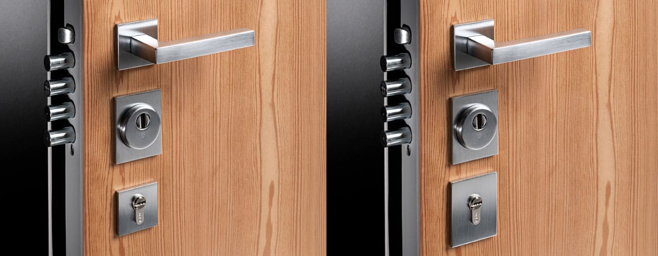 Alternative external armored door with a handle