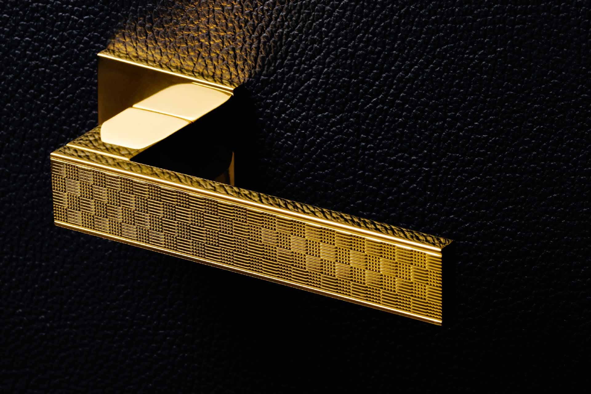 Diana Damier guilloché handle